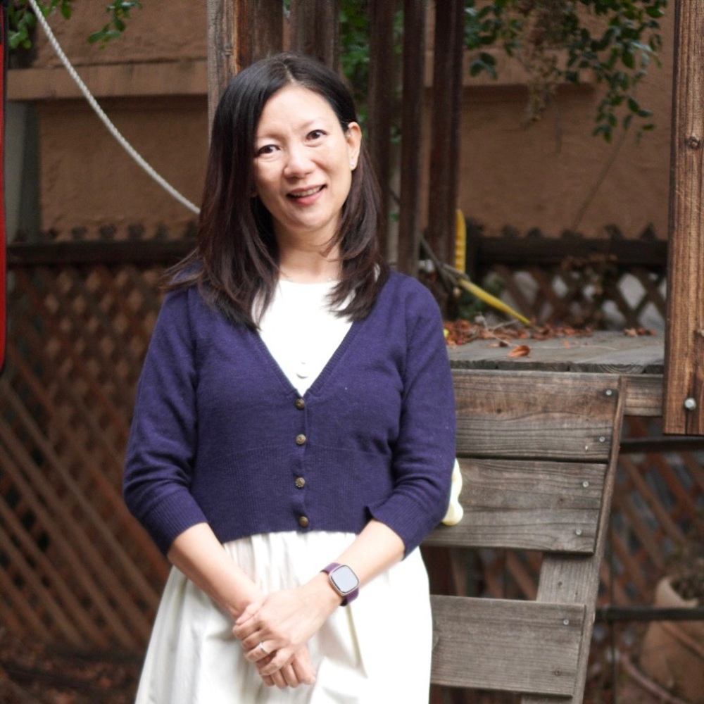 Meet your Posher, Esther